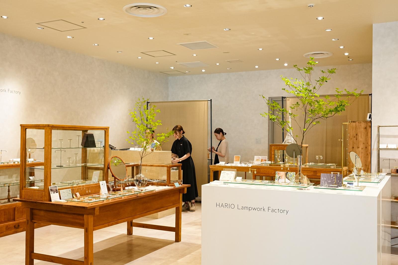 「ニュウマン高輪」フロアガイド、約200店舗のうち“おすすめ”コスメ＆ファッション店舗はどこ？｜写真47