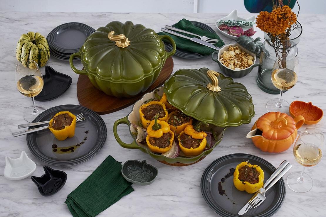 LE CREUSET カボチャ型皿 2個セット　ブラウン ル・クルーゼのハロウィン - かぼちゃ型の鋳物ホーロー鍋やマグ