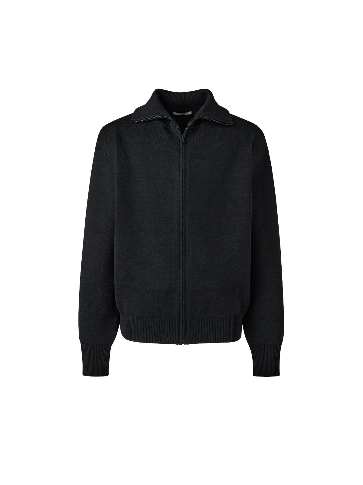 ユニクロ ユー25年秋冬メンズウェア、高機能ナイロンパーカ＆ハーフジップスウェットなど｜写真54