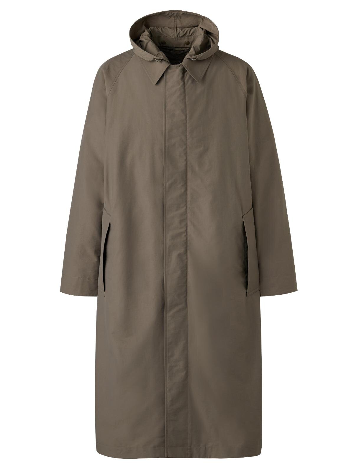 ユニクロ ユー25年秋冬メンズウェア、高機能ナイロンパーカ＆ハーフジップスウェットなど｜写真10