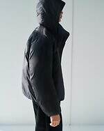 ユニクロ ユー25年秋冬メンズウェア、高機能ナイロンパーカ＆ハーフジップスウェットなど｜写真103