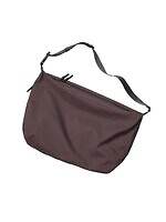 ユニクロ ユー25年秋冬メンズウェア、高機能ナイロンパーカ＆ハーフジップスウェットなど｜写真90