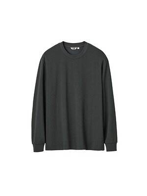 ユニクロ ユー25年秋冬メンズウェア、高機能ナイロンパーカ＆ハーフジップスウェットなど｜写真46