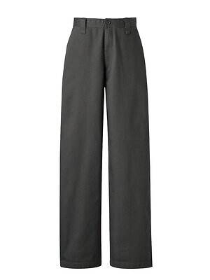 ユニクロ ユー25年秋冬メンズウェア、高機能ナイロンパーカ＆ハーフジップスウェットなど｜写真19