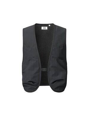 ユニクロ ユー25年秋冬メンズウェア、高機能ナイロンパーカ＆ハーフジップスウェットなど｜写真1