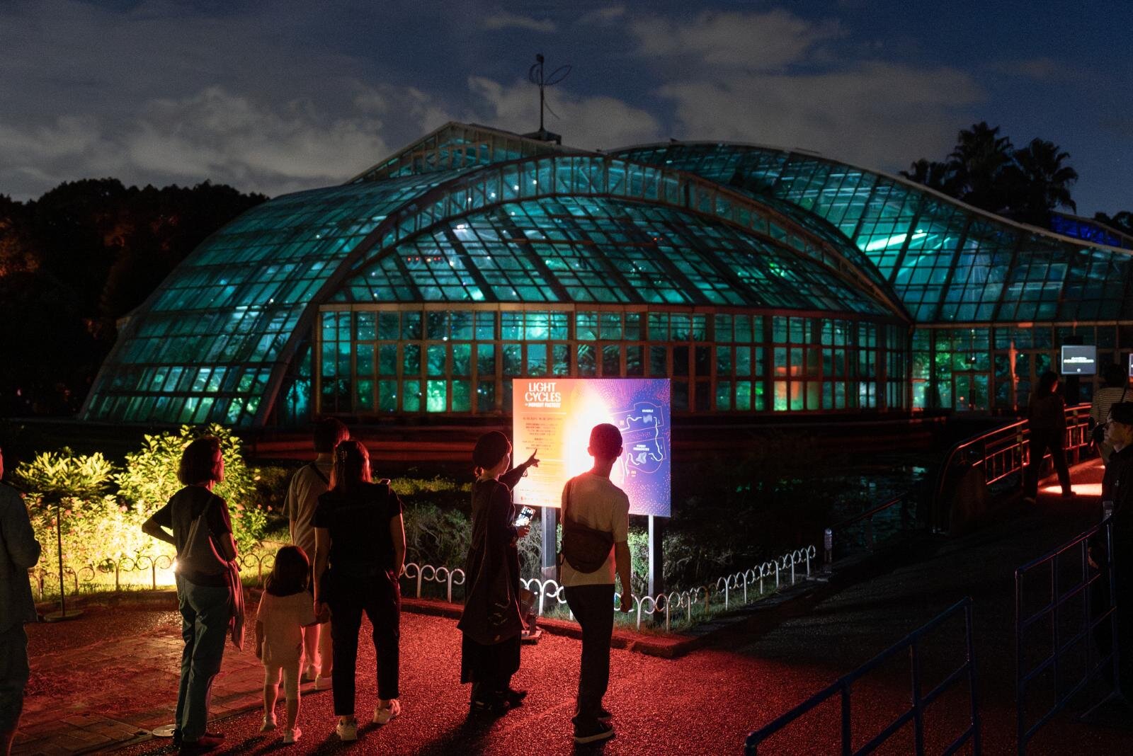 京都府立植物園“デジタルアート×温室”「ライトサイクル京都」幻想的な光と音の没入空間に｜写真28