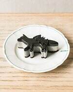 カフェ キツネ秋限定メニュー、“黒ごま尽くし”キツネ型ケーキ＆濃厚マロンショコラシェイクなど｜写真1