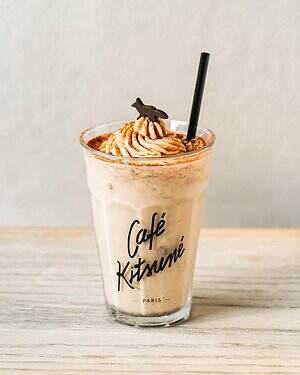 カフェ キツネ秋限定メニュー、“黒ごま尽くし”キツネ型ケーキ＆濃厚マロンショコラシェイクなど｜写真8