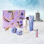 米国発スキンケア「タッチャ」25年クリスマスコフレ、“ツヤ肌”叶えるクリームなど人気コスメのセット｜写真1