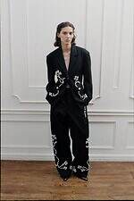 リブ ノブヒコ 2026年春夏コレクション - 美しさを感覚する自由｜写真12