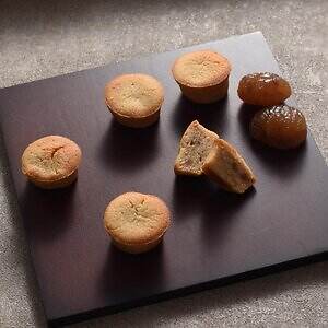 フレデリック・カッセルのマロンスイーツ、カシス香るモンブラン＆ごろっと栗入りサクサク焼き菓子｜写真3