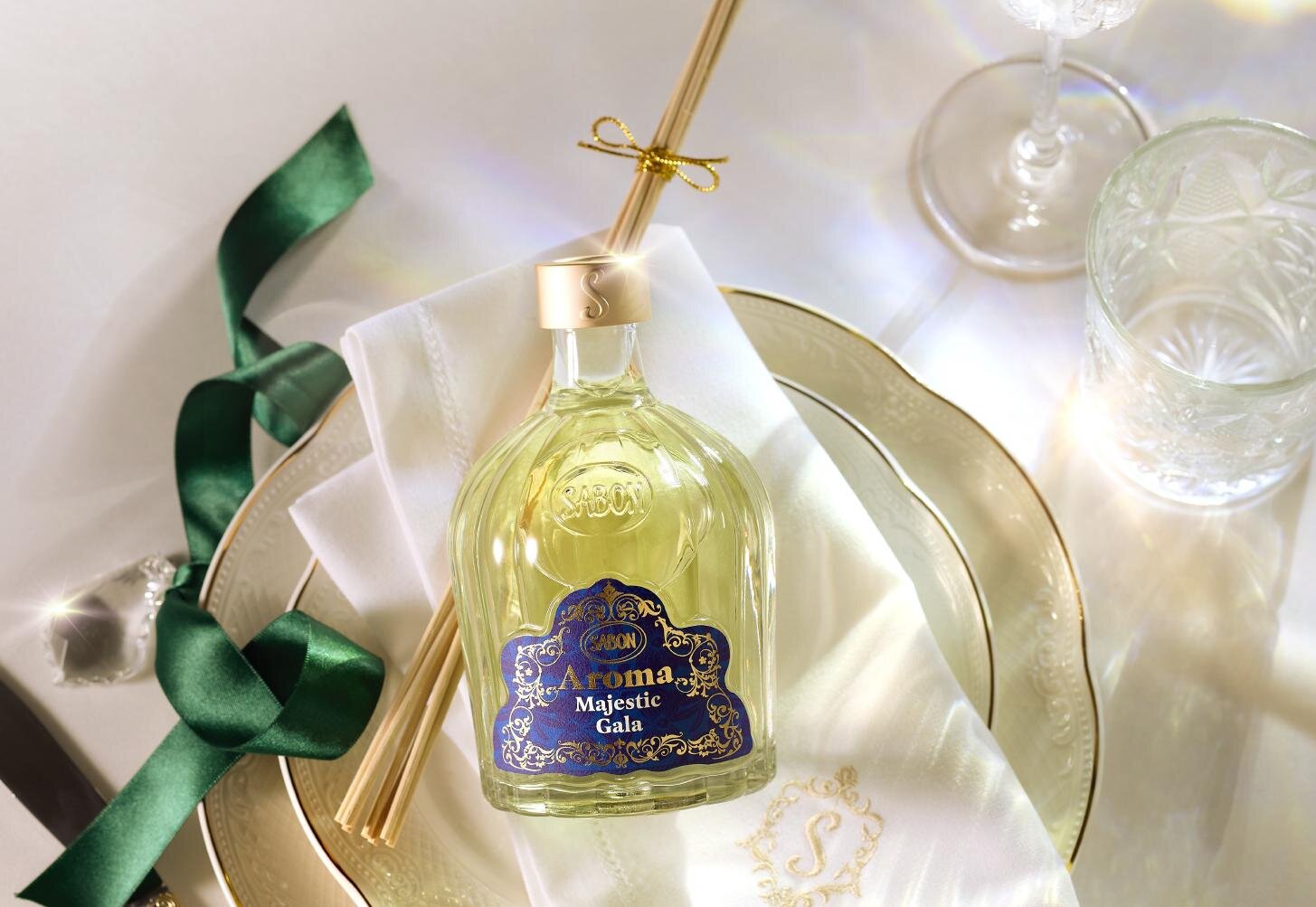 SABON2025年クリスマスコスメ"晩餐会”イメージのボディスクラブやハンドクリーム｜写真2