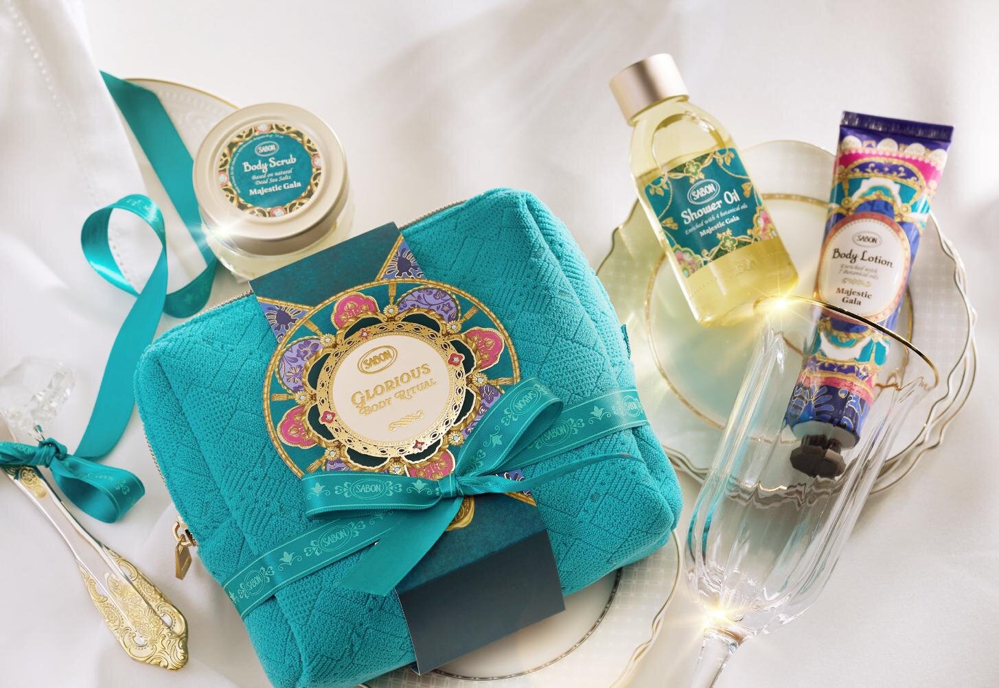 SABON2025年クリスマスコフレ"晩餐会”イメージ限定の香りのボディ＆ハンドケアキット