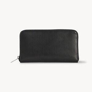 ザ・ロウ、幾何学フォルムのレザーショルダーバッグ＆“レザートリム”のキャンバストートバッグ｜写真5