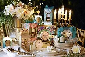 SABON2025年クリスマスコフレ第3弾、ジャスミン香る"ポーチ付き”ボディケアキットなど