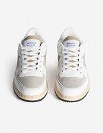 メゾン キツネ“フォックス”モチーフの25年秋冬スニーカー、オールホワイトやモノトーンの新色｜写真8