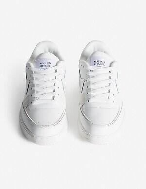 メゾン キツネ“フォックス”モチーフの25年秋冬スニーカー、オールホワイトやモノトーンの新色｜写真2