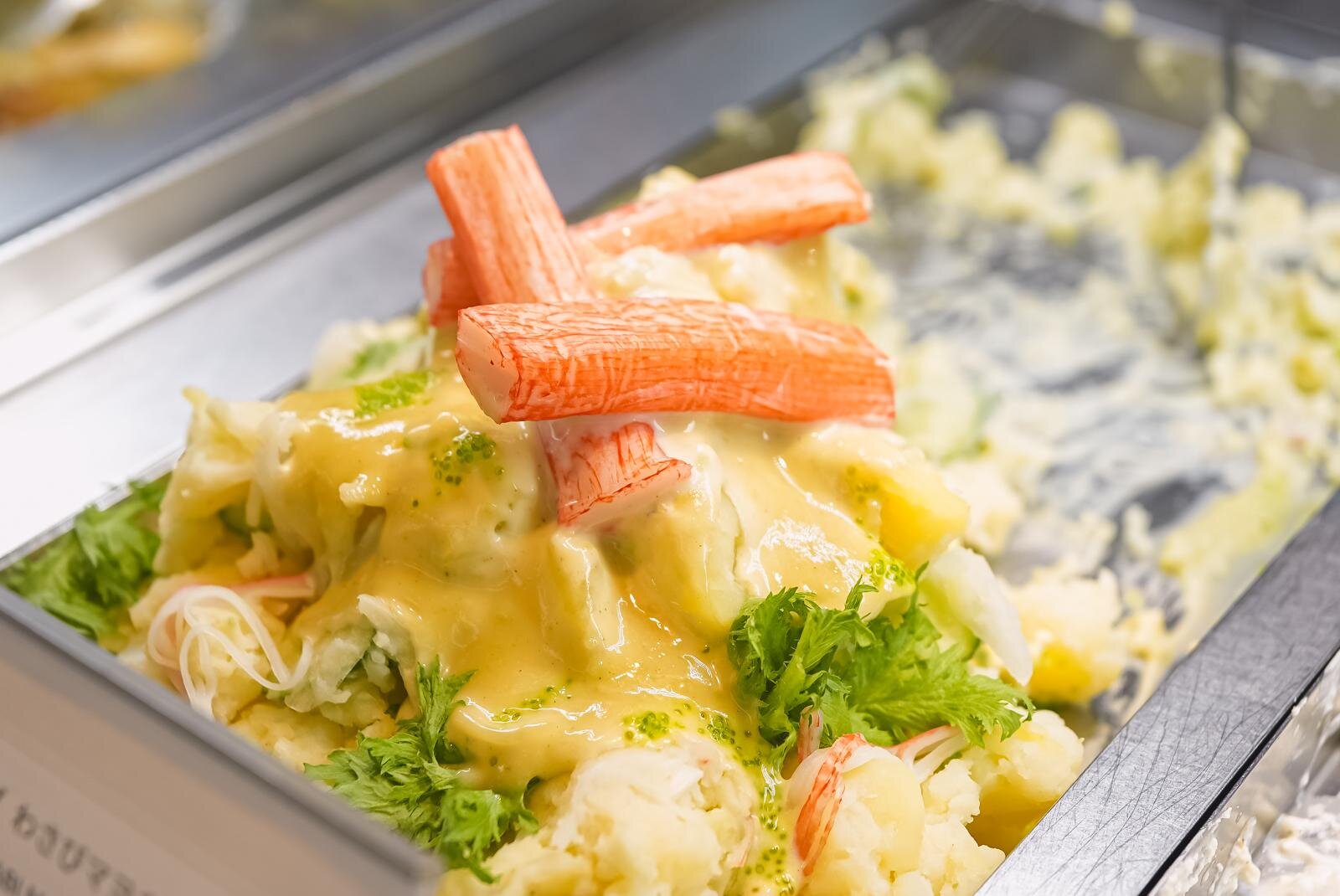 パリヤ デリカテッセン最大規模の店舗がニュウマン高輪に、旬の素材用いたおかず・ケーキ・ジェラート｜写真2