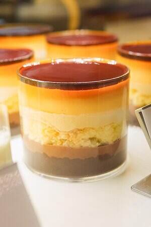 パリヤ デリカテッセン最大規模の店舗がニュウマン高輪に、旬の素材用いたおかず・ケーキ・ジェラート｜写真4