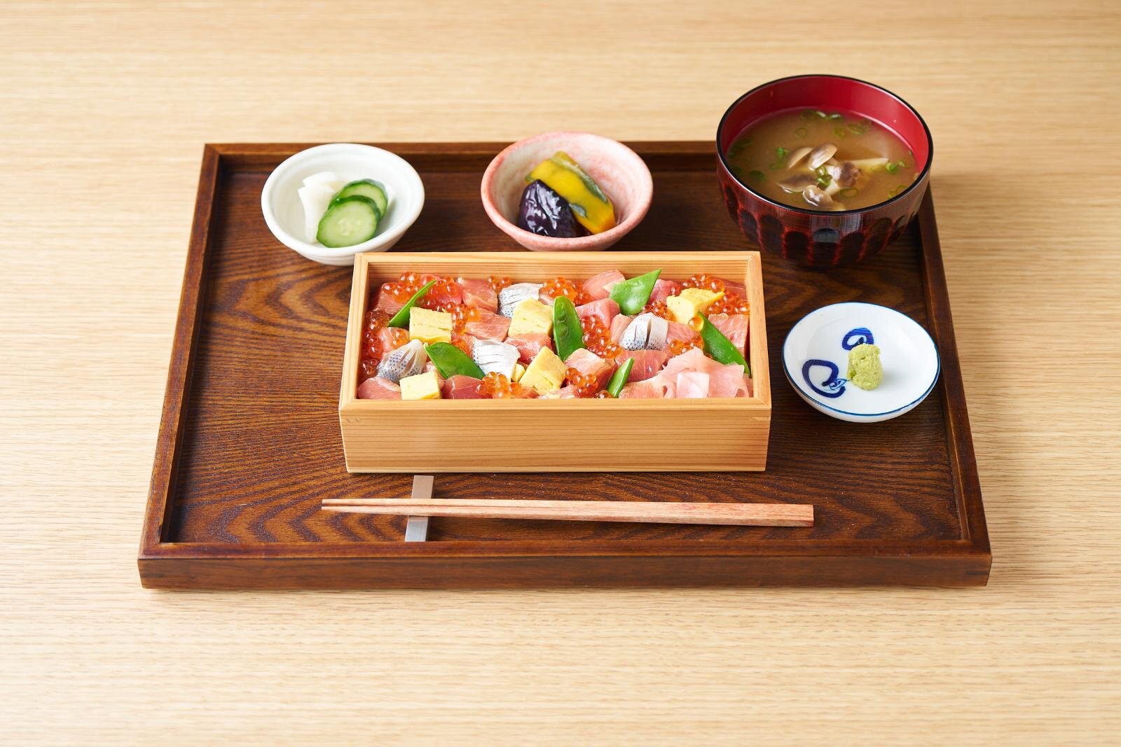 和食居酒屋「それがし」“初オールデイ営業”の新店舗が高輪に - 炭火焼魚＆御膳、スイーツを堪能｜写真8