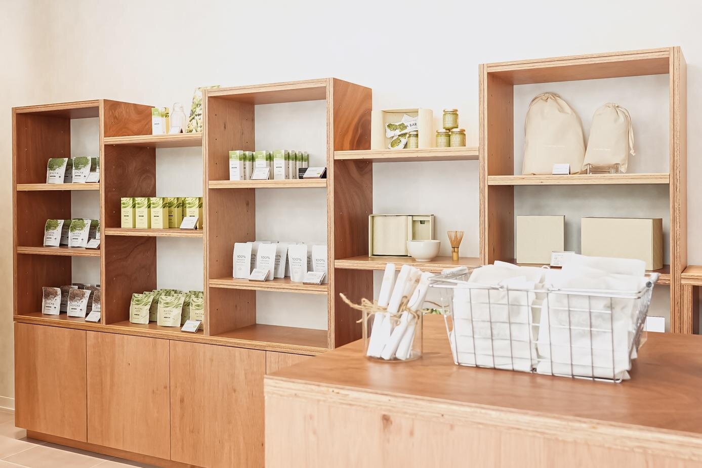 ザ マッチャ トウキョウ物販専門店がニュウマン高輪に、“自宅で簡単”本格抹茶ラテスティック＆スイーツ