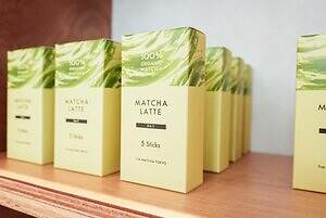 ザ マッチャ トウキョウ物販専門店がニュウマン高輪に、“自宅で簡単”本格抹茶ラテスティック＆スイーツ｜写真1