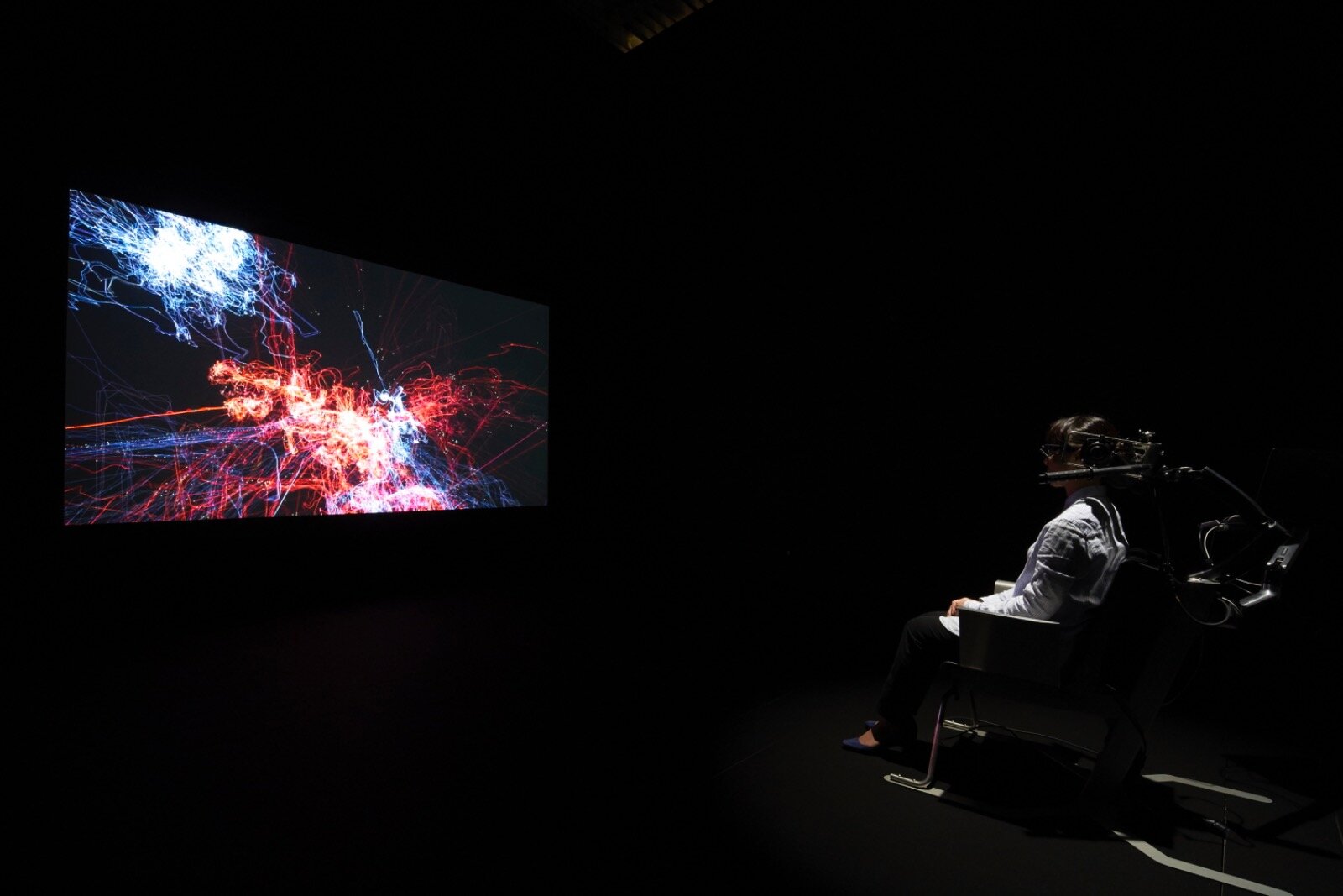 三上晴子 《Eye-Tracking Informatics》 2011/2019年 撮影：木奥恵三 写真提供：NTTインターコミュニケーション・センター(ICC)