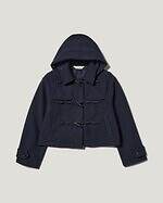 GU×ロク、“後ろギャザー”のショートトレンチコートやうさぎ柄ジャカードニット｜写真33