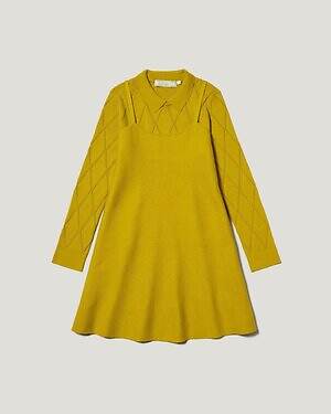 GU×ロク、“後ろギャザー”のショートトレンチコートやうさぎ柄ジャカードニット｜写真44