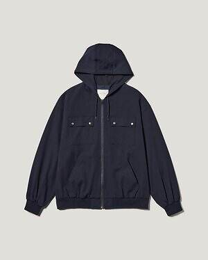 GU×ロク、“後ろギャザー”のショートトレンチコートやうさぎ柄ジャカードニット｜写真54