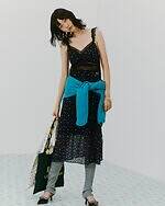 リリー ブラウン×アナ スイ、“スパンコール煌めく”花柄カーディガン＆レース重ねたキャミワンピ｜写真54