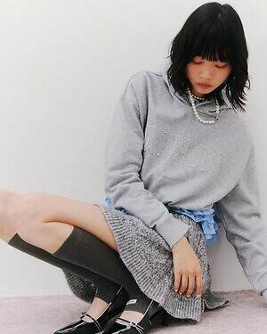 リリー ブラウン×アナ スイ、“スパンコール煌めく”花柄カーディガン＆レース重ねたキャミワンピ｜写真46