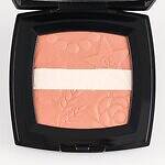 シャネル2025年クリスマスコスメ"宇宙・星空着想”夜空イメージの寒色アイシャドウやチーク｜写真36