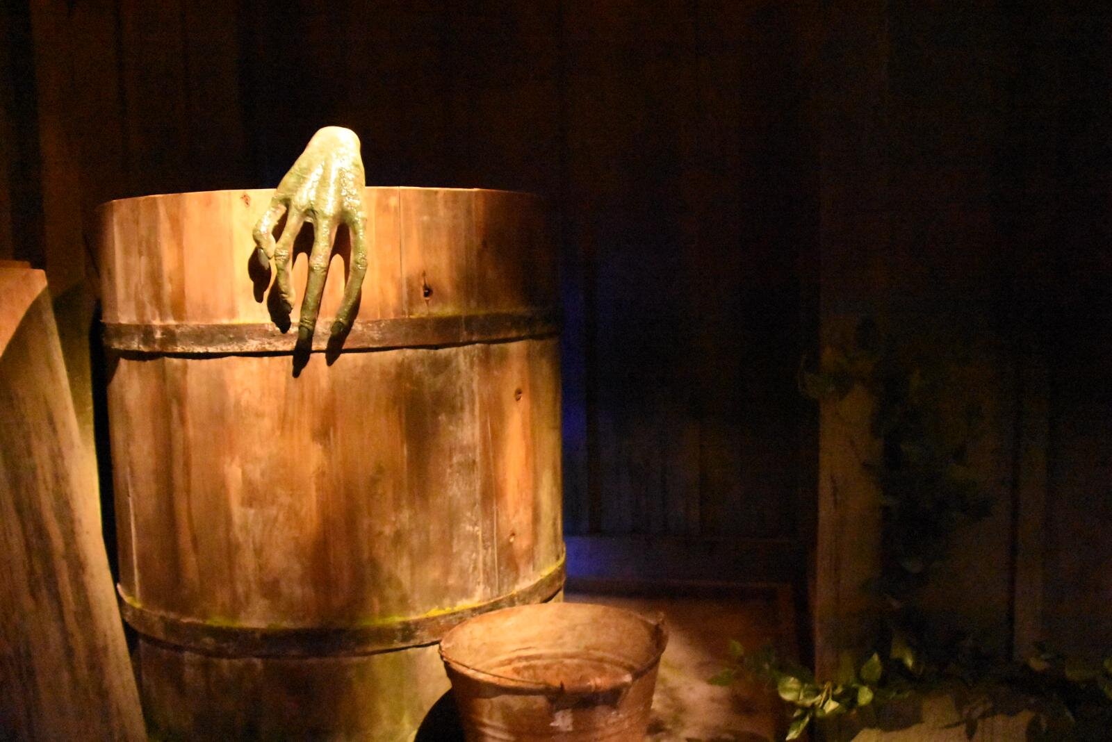 「ホラーにふれる展 -映画美術の世界-」東京ソラマチで、“見て触れる”ホラー映画の体験型展示｜写真3