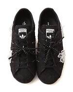 アディダス オリジナルス“レースの花＆リボンビーズ”スニーカー、アトモス ピンク限定｜写真4