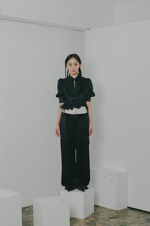 シオリ ミカタ 2026年春夏 ウィメンズ