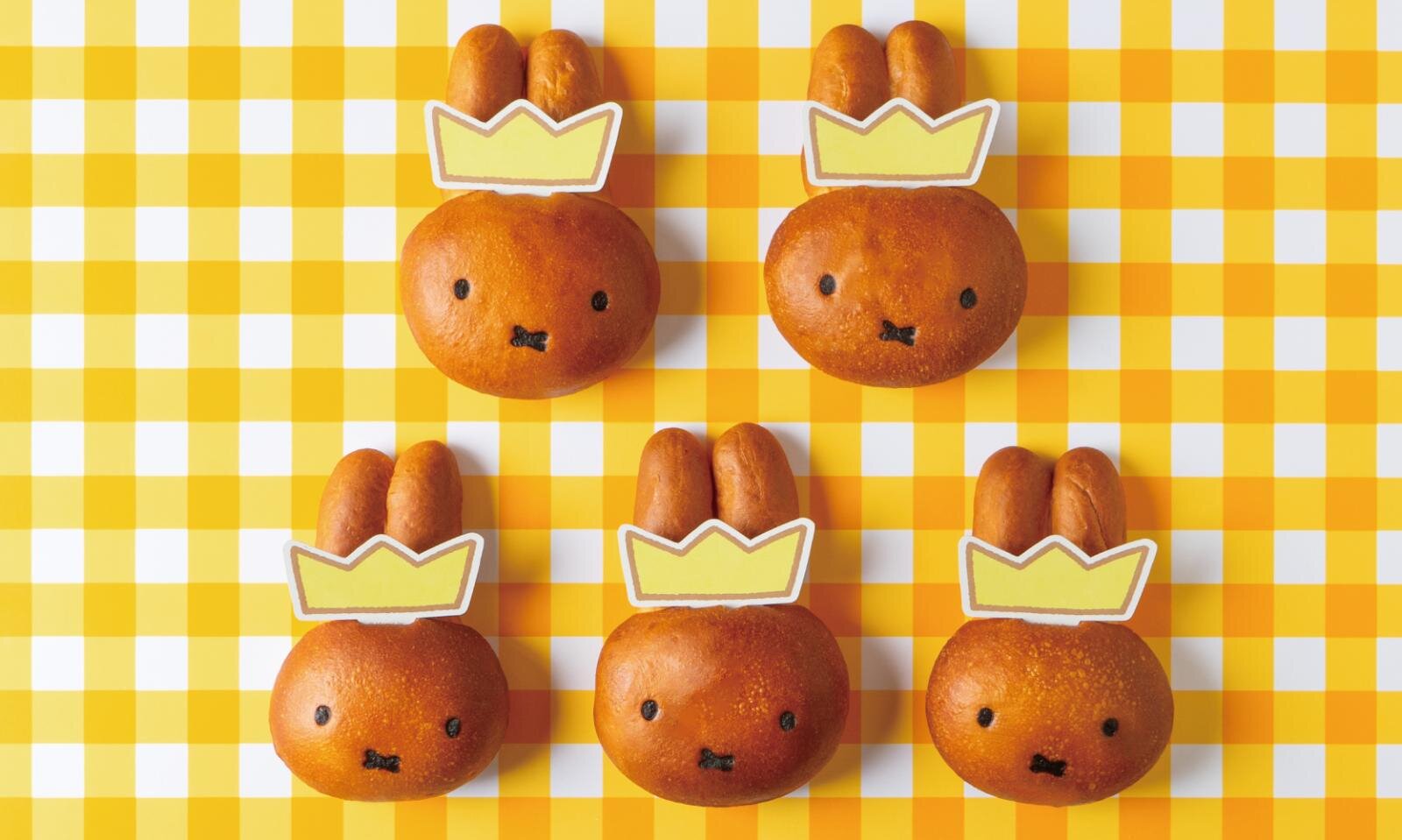 「王冠ピック付き みっふぃーあんぱん」324円