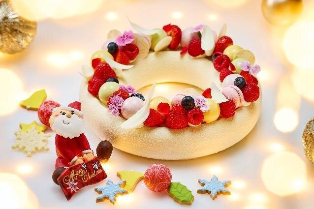 帝国ホテル 東京25年クリスマスケーキ、“赤鼻のトナカイ”チョコムース＆カラフルリースケーキ