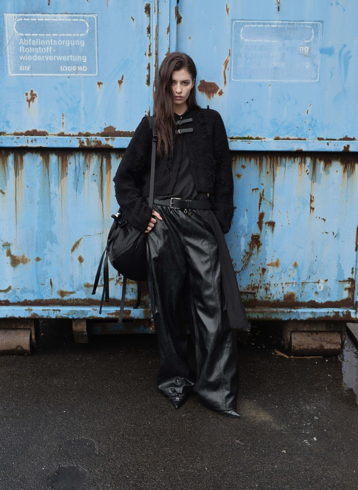 4階 ザ ヒュンダイ ※9月19日(金)～ ※第1弾 トリミングバード 展開期間：9月19日(金)～10月16日(木)