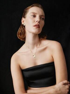 マリメッコ“ウニッコ柄着想”花型ミニペンダント＆ピアスが渋谷に、ジュエリーブランド・カレワラから｜写真12