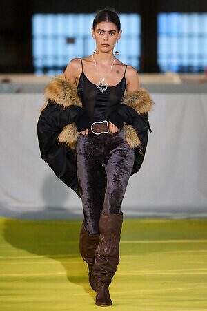 デシグアルスタジオ(Desigual Studio) 2025-26年秋冬ウィメンズ&メンズコレクション  - 写真4