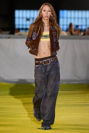 デシグアルスタジオ(Desigual Studio) 2025-26年秋冬ウィメンズ&メンズコレクション  - 写真24