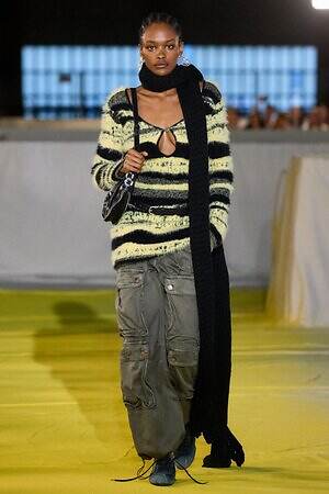 デシグアルスタジオ(Desigual Studio) 2025-26年秋冬ウィメンズ&メンズコレクション  - 写真25