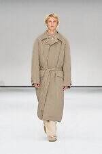 COS 2025-26年秋冬コレクション - 奥行きのあるミニマリズム｜写真17