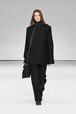 COS 2025-26年秋冬コレクション - 奥行きのあるミニマリズム｜写真47