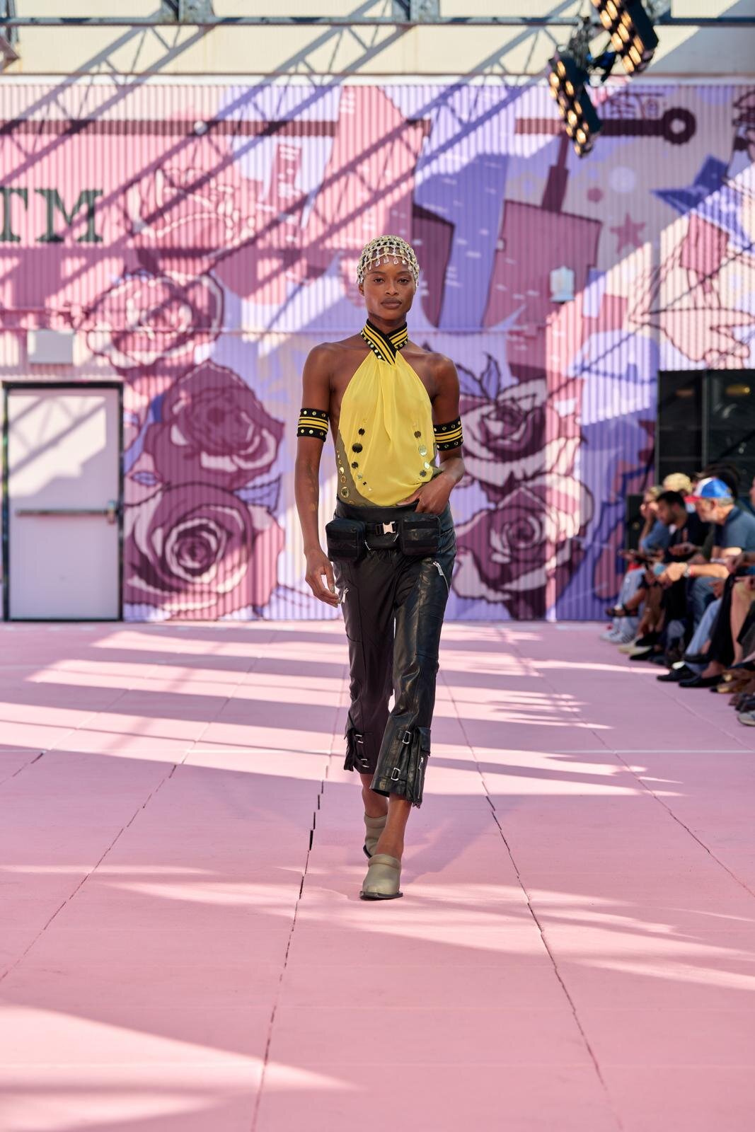 オフ-ホワイト (OFF-WHITE) 2026年春夏ウィメンズ&メンズコレクション  - 写真36