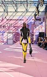 オフ-ホワイト 2026年春夏コレクション - エネルギーに満ちたポップロマンス｜写真34