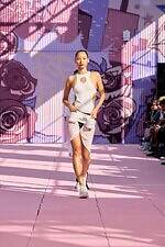 オフ-ホワイト 2026年春夏コレクション - エネルギーに満ちたポップロマンス｜写真43