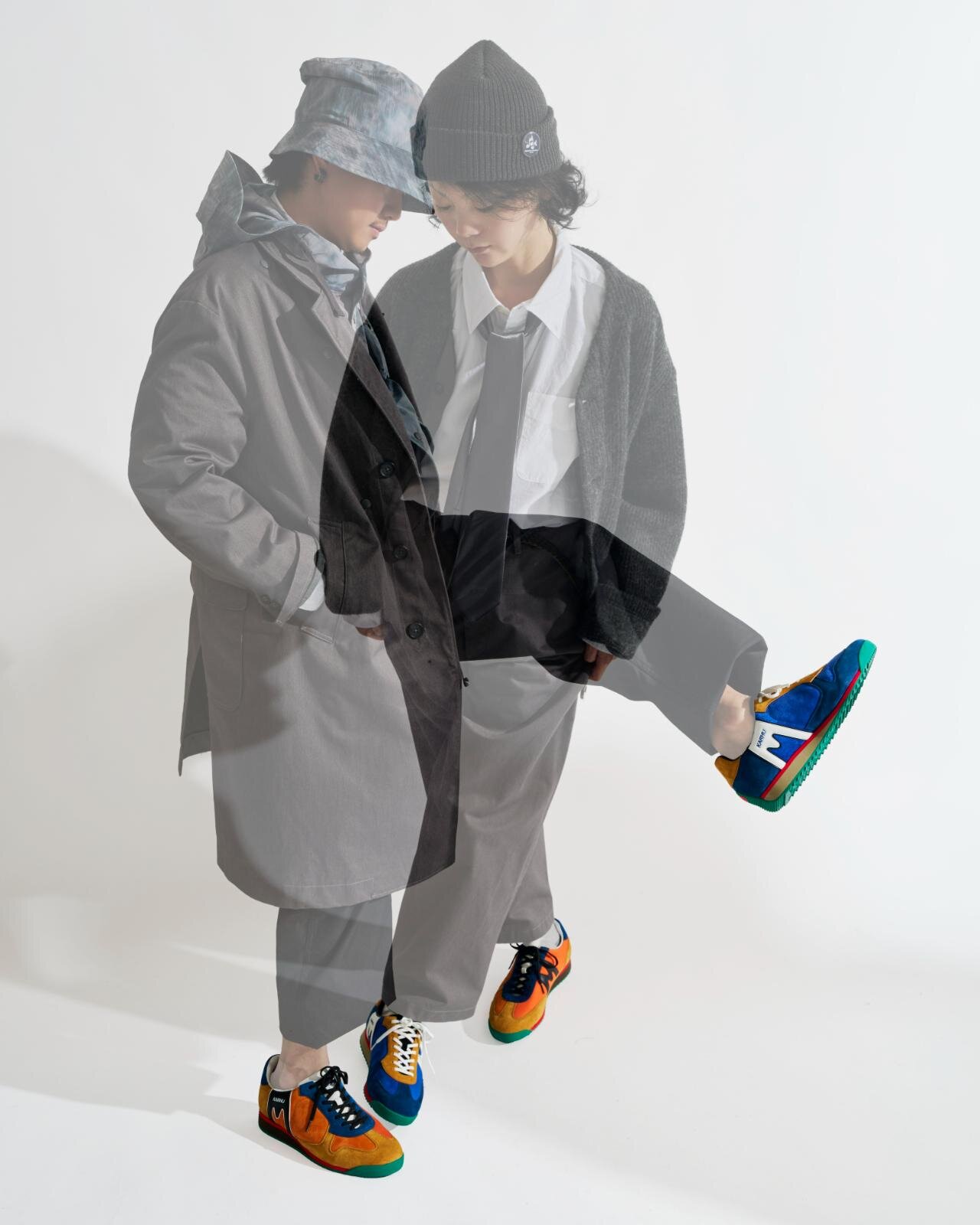 エンジニアド ガーメンツ×カルフ“左右非対称”カラーブロックスニーカー、クロスカントリースキーに着想｜写真12