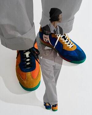 エンジニアド ガーメンツ×カルフ“左右非対称”カラーブロックスニーカー、クロスカントリースキーに着想｜写真15